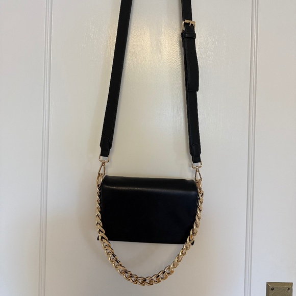 ASOS Black Crossbody Bag with Gold Chain - Picture 1 of 6
